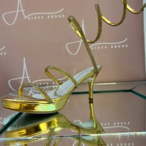 Sandália Egípcia dourado metal verniz com prata. Salto 8cm agulha.